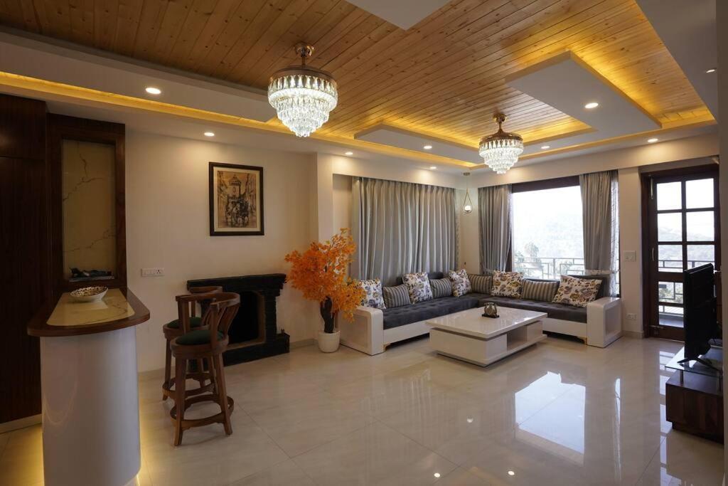 The Cerro Rico - 3 Bhk Modern Villa Касаули Екстериор снимка
